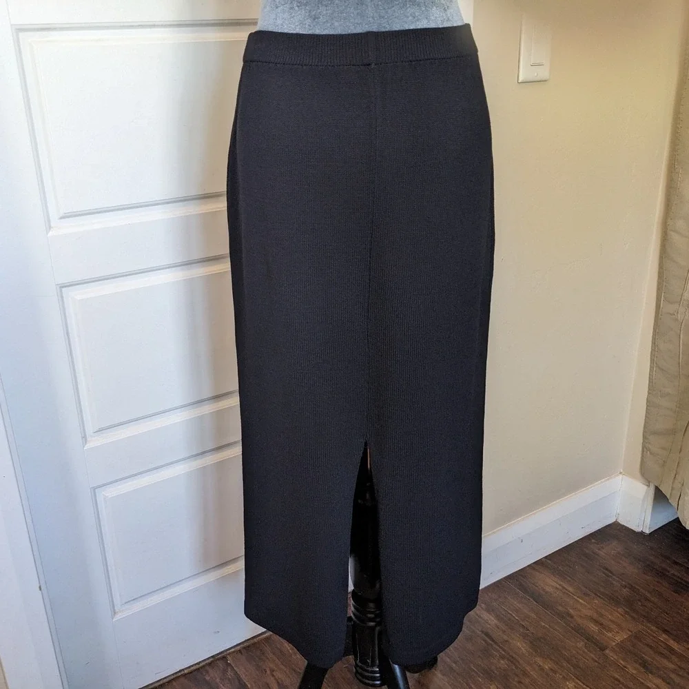 Vintage St John Collection Santana Knit 2 Piece Skirt Suit Set 6 Black Cream - Picture 7 of 16